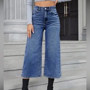 Women’s Wide Leg, High Waist Crop Jeans